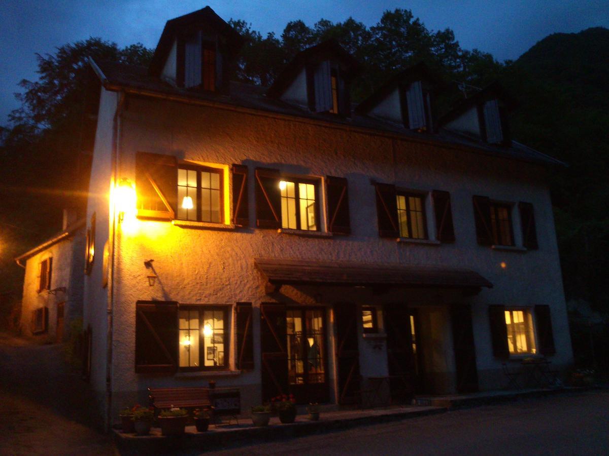 Auberge Les Myrtilles Couflens Exterior photo